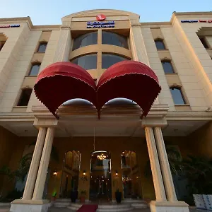 https://lafontaine-rowaa-jeddah-suites.jeddahhotels.net